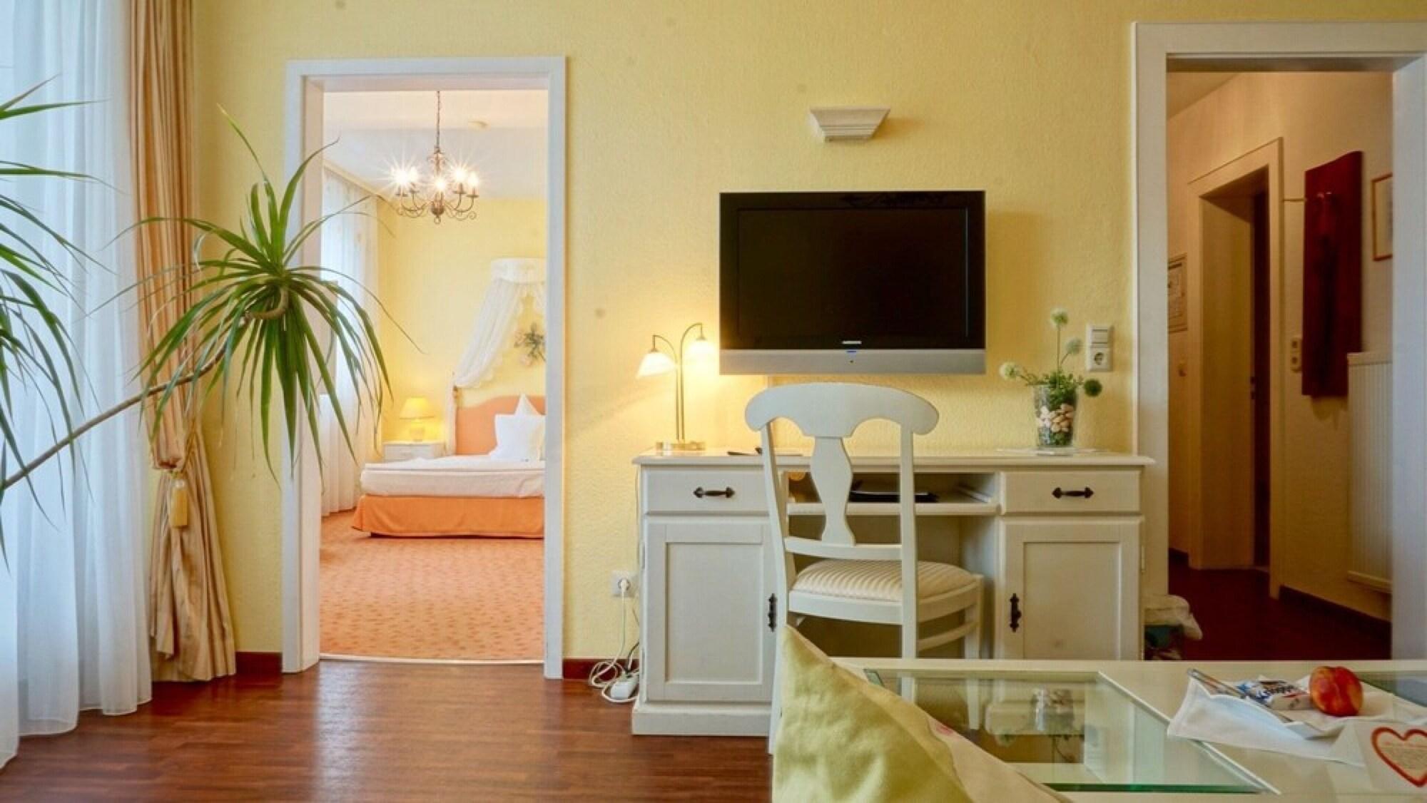 Hotel Alpha Хановер Екстериор снимка